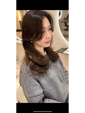 エヌ 大阪梅田店(enu) 【大阪梅田】ブラウンベージュ×韓国風レイヤー巻き