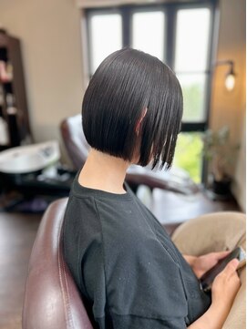 トゥファインラックス(toofineLuxe) プツッとボブ