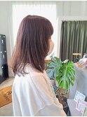 アッシュベージュカラー×ミディアムレイヤー美髪