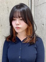 サンク 原宿 表参道(cinq)&nbsp;ミディアムレイヤーストレートロングウルフミルクティーベージュ