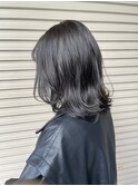 大人シアーベージュミニウルフボブミディアムレイヤー