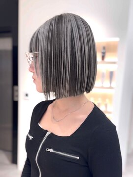 アンアミ シブヤ(Un ami shibuya) アンブレラカラー/ローライト/ハイトーンボブ