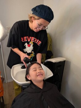 こぐま美容室の写真/一人のスタイリストが責任を持って施術。マンツーマンだからこその高い完成度と満足度をお届け＊