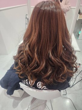 ホワイト 栄駅店(White) ミックス巻き下ろし