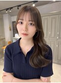 レイヤーカットオリーブベージュワンホンレイヤー