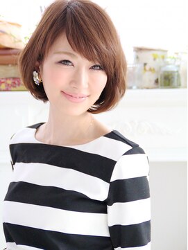 ボルタノット(volta∞knot) 【ボルタノット】大人女性に人気 前下がりグラデーションボブ