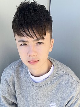 トリコ ショップアンドヘアサロン(tricot shop hair salon) イメチェンヘアスタイル/20代30代/メンズヘッドスパ/表参道