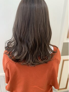 ネオリーブウリ 二子玉川店(Neolive uri) 濡髪パーマオリーブベージュ暖色系カラーボブルフピンクベージュ