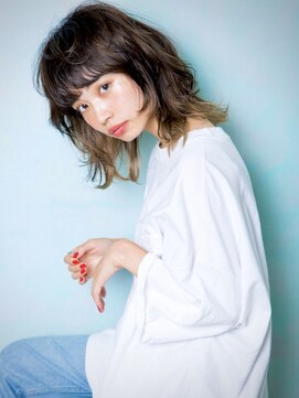 オリンテ バイ レシッド 表参道(orente by rcid) くびレイヤーマッシュウルフインナーカラーミルクティーアッシュ