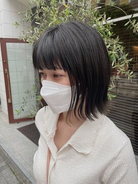 バルス(BLS) スモーキーブラック×ナチュラルボブ【髪質改善】