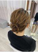 ショートカットのアップヘア　【スピードヘアセット］