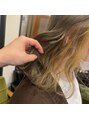 アロー ヘアー(arrow hair)&nbsp;インナーカラーをイエローに♪さりげなくて可愛いです,,>  <,,