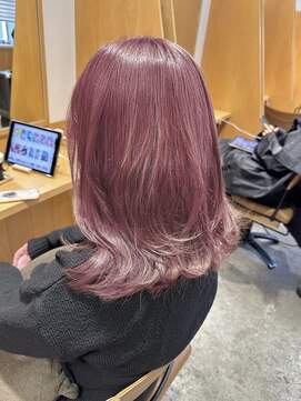 アンフィ 東京(Amphi) 【ケアブリーチでつくる!!艶感ローズピンク♪】