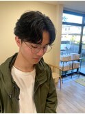 20代30代ナチュラル爽やかセンターパートフェザーパーマ 韓国風