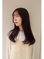 テン(TEN.)&nbsp;顔まわりレイヤー×チェリーレッド