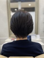 レヴィア(revia)&nbsp;ハリコシのある美ショートヘア