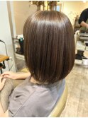 高濃度水素カラーで艶とまとまりのあるボブスタイル