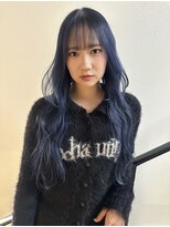 ピア(Pia) レイヤーカット　ブルーカラー