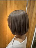 ミルクティーベージュ/ハイトーンカラー/ボブ