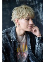 リトバイプティパ(Lit by petit-pas)&nbsp;メンズブロンド/フェザーショート