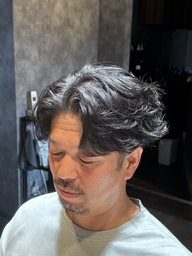 【フェザーパーマ】刈り上げセンターパート/サーフカール