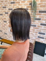 スペックホルダー(Spec Holder) くびれヘアシンプルモードボブ