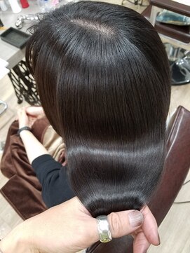 ルーミールーム(RoomieRoom) なりたい質感へ/髪質改善/うる艶/透明感ストレート/夏カラー