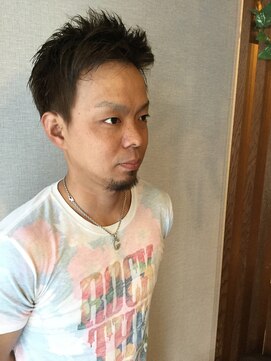 フルール(Fleur) ツーブロック×モヒカン風アップバング