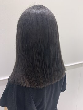 六本木美容室 白金店 ブルーブラックカラー」
