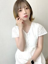 エメ ヘアー(aimer hair) yellowグラデーションミディ