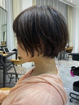 ビューエヒメ(VIEW EHIME) 大人ヘルシースタイルショコラアッシュふんわりカールショート