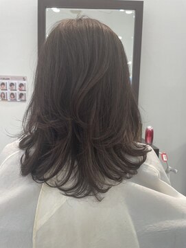 タヤ 千葉そごう店(TAYA) ミディアムレイヤースタイル