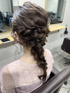 リグ 横浜(Lig.) 編みおろし/ヘアセット/ヘアアレンジ/10代20代30代/横浜/横浜駅