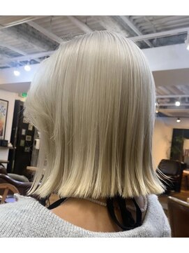 ワン エイティー ディグリース 恵比寿(180°One Eighty Degrees.) 海外ヘア／外国人風ヘア／ハイライト／ブリーチ