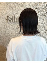 ベッラ(Bella) 切りっぱなし外はねボブ
