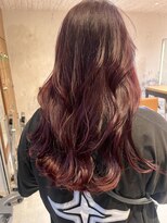 ボコカ(bococa)&nbsp;【Vicky指名】チェリーレッドブリーチカラーレイヤーカット