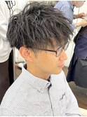 波巻きスパイラルパーマシャドウパーマメンズ刈り上げ緩め30代