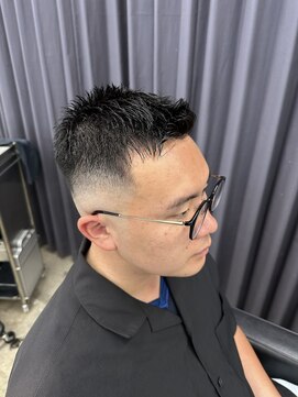 ランズ(LANDS) 《LANDS》スキンフェード/短髪/フェード/フェザーアップ/メンズ