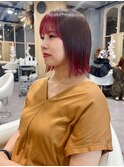 【個性たっぷり切りっぱなしボブ】