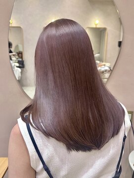 ガーデンヨコハマ(GARDEN YOKOHAMA) ミディアム ピンクブラウン 暖色カラー ブリーチなし レイヤー