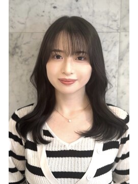 ナンバー アンフィール 渋谷(N° anfeel) ナチュラル美人のゆる巻きロング