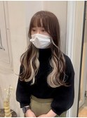 ホワイトブロンドインナーカラー/YUKA