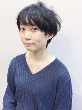 ナイーマ(NAIMa) ナチュラルショートでおしゃれな雰囲気に