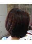 ショートボブ