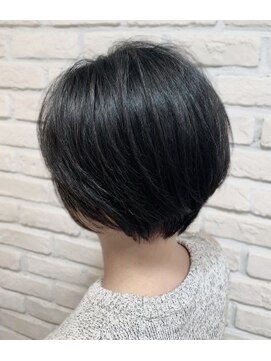 マジック(MAGIC) 【MAGIC　小名木】　ナチュラルショートスタイル