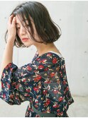 黒髪ニュアンスボブ