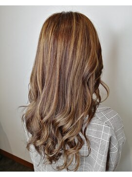 チュラック(Chulack) 【CHULUCK】ハイライトカラー/ダブルカラー/艶カラー