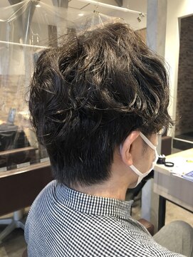 ビースリー ロア オフィスでもOKメンズパーマ 2021/5/15