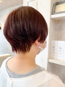 キャアリー(Caary) 福山市美容室Caary人気 レッド系カラーでかっこいいショート