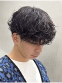 波巻きスパイラルパーマツーブロックメンズマッシュ栄